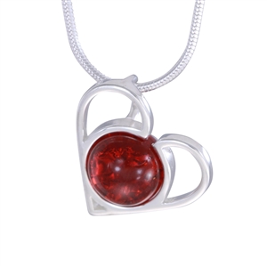 Peewee-Heart-Pendant