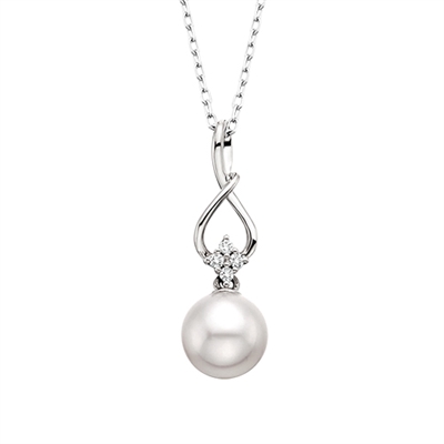 10k white gold diamond & pearl necklace