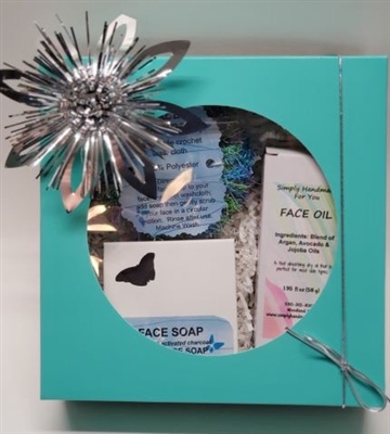 Gift Box - Face