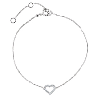 This diamond heart necklace feature round diamond accents shining in its center heart, complimenting the shimmer of 14k white gold.