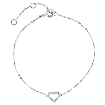 This diamond heart necklace feature round diamond accents shining in its center heart, complimenting the shimmer of 14k white gold.