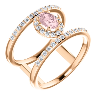 This rose gold double band ring features 1/3 carats of round brilliant diamonds, with a center morganite.