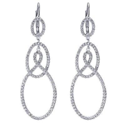 Three sets of round diamond drops hang from your ears in this pair of 18k white gold diamond drop earrings.