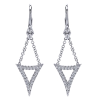 This gracefully hanging 14k white gold diamond chain drop earrings feature over one quarter carat of round diamonds.