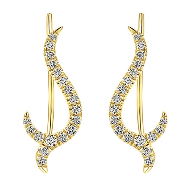 This pair of 14k yellow diamond cuff earrings features smooth edging and a charismatic and provocative swirl.