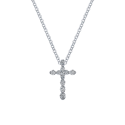 This 14k white gold diamond necklace boasts round brilliant diamonds in a bar style setting shows off the diamond shimmer.