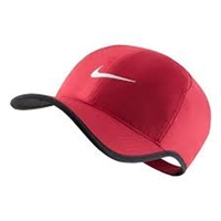 Nike Feather Light Hat Black 679421-613