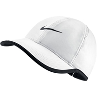 Nike Womenâ€™s Feather Light Hat  679424-100