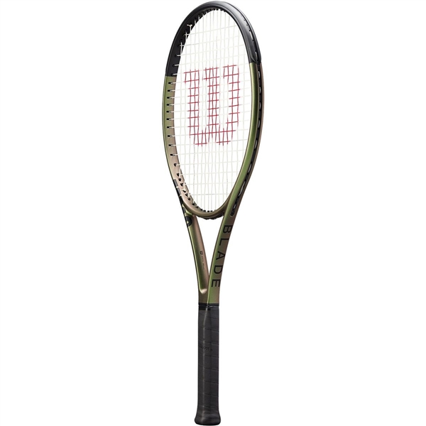 WR07911U Wilson Blade 104 v8 Unstrung Tennis Racquet