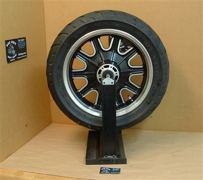 14-17 Indian Chieftain Rear Wheel & Dunlop Elite 3 Tire - Roadmaster