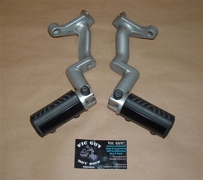 Victory V92 RH & LH Passenger Pegs Set