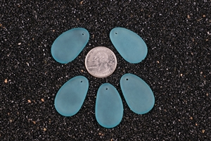 5 x Beach Sea Glass Pebble Pendant Beads 33x20mm - Light Aqua