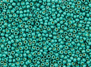 8/0 Toho Japanese Seed Beads - PermaFinish Turquoise Metallic Matte #PF578F