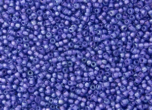 15/0 Toho Japanese Seed Beads - Purple Lined Light Sapphire #934