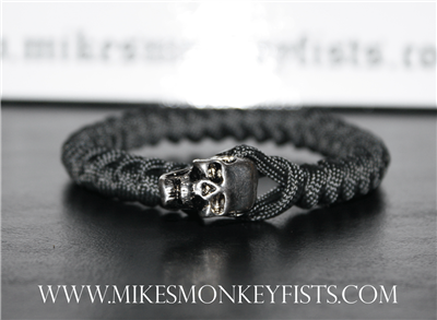 Custom Paracord Bracelet w/ Large Metal Skull