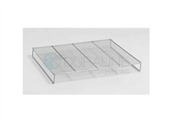 Mesh tray to level out upper level wash carts