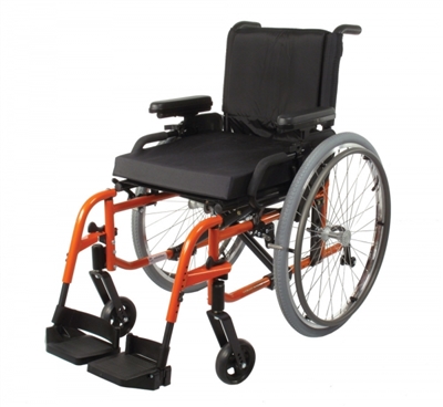 Quickie Lx Lightweight Wheelchair
