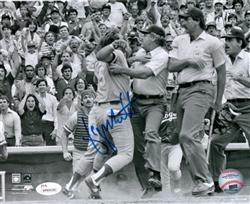 GEORGE BRETT SIGNED 16x20 ROYALS PHOTO #3 - JSA