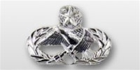 USAF Mid Size Badge - Mirror Finish: AIR MAINTENANCE & MUNITIONS - MASTER