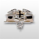 US Army Mirror Finish Regular Size Breast Badge: Expert Field Medical