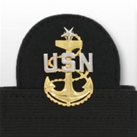 US Navy Cap Device On Stretch Band: E-8 Senior Chief Petty Officer (SCPO) (Mounted)