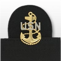 US Navy Cap Device On Stretch Band: E-7 Chief Petty Officer (CPO) (Mounted)