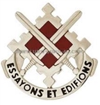 US Army Unit Crest: 18th Engineeer Brigade - Motto: ESSAYONS ET EDIFIONS