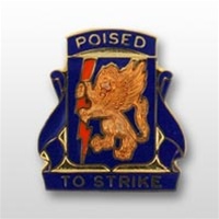 US Army Unit Crest: 135th Aviation Battalion - Motto: POISED TO STRIKE