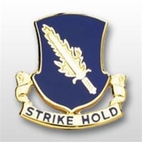 US Army Unit Crest: 504th Infantry Regiment - Motto: STRIKE HOLD