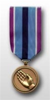 US Military Miniature Medal: Humanitarian Service