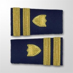 USCG Male Enhanced Shoulder Marks:  O-3 Lieutenant (LT)