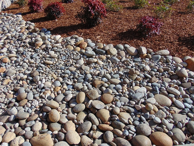 Noiyo River Cobblestones 4" - 8" - 1/3 Yard - landscaping Stone