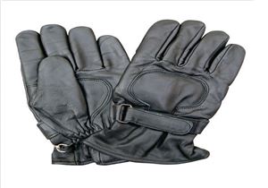 Riding glove lightly lined with Velcro strap
