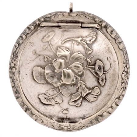 Beautiful Nasturtiums and Leaves Embossed on a French Art Nouveau Sterling Silver Antique Patch Box