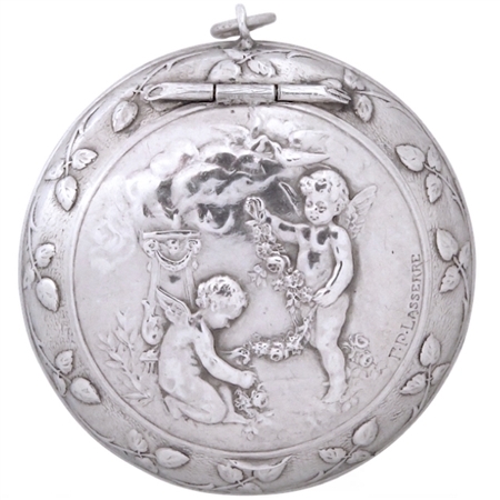 Sterling Silver Antique Patch Box with Exquisite Cherub Scene