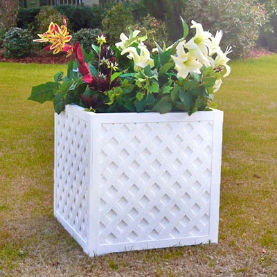 18" x 18" x 18" Square And Cube Lattice Planter Box