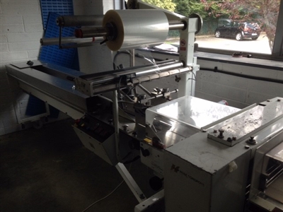 USED FLOW WRAPPING MACHINE