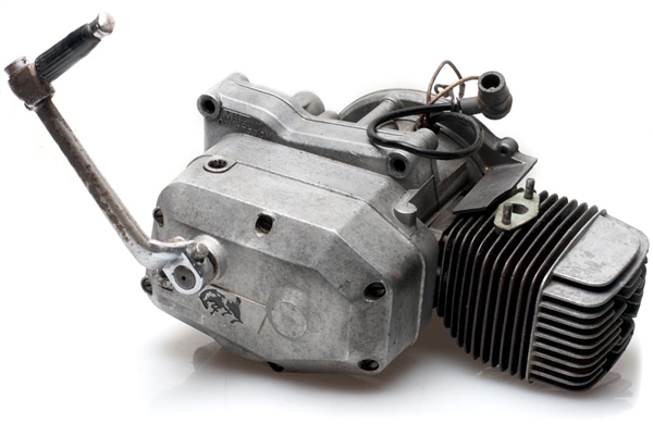 Minarelli v1 Moped Kickstart Engine