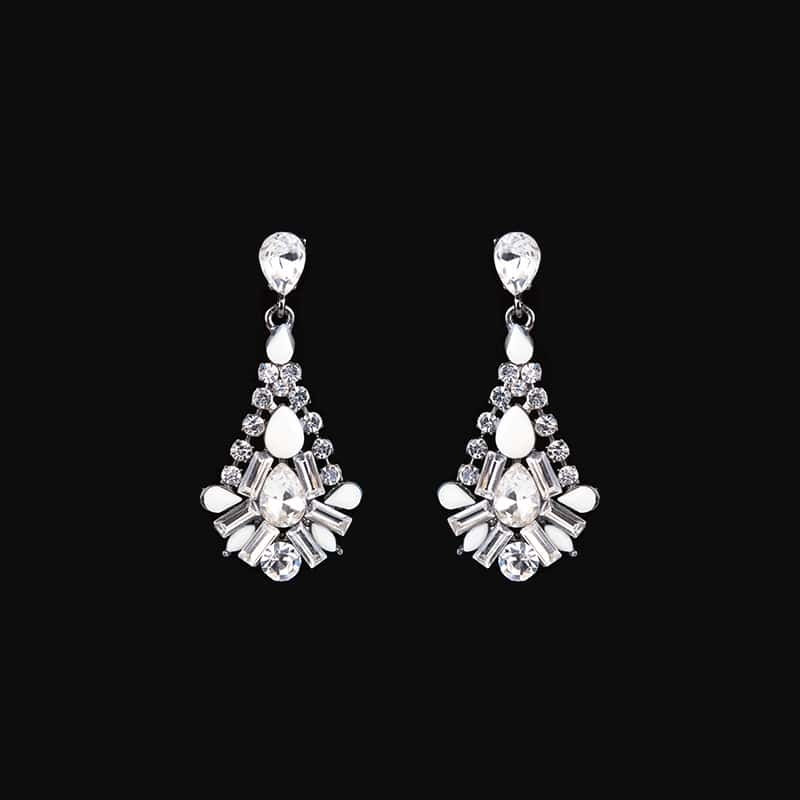 1/10 CT. T.W. Composite Diamond Oval Earrings