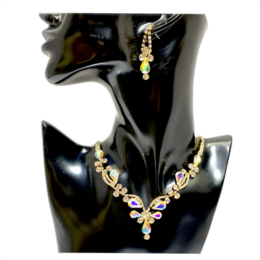 ELEGANT NECKLACE SET