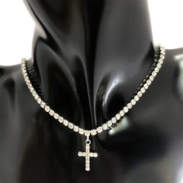 CRYSTAL CHOKER CROSS NECKLACE