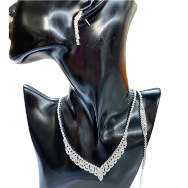 SILVER EVENING NECKLACE SET