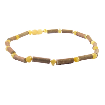 The Amber Monkey Hazelwood & Baltic Amber 12-13 inch Necklace - Milk/Hazelwood