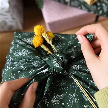 Reusable Holiday Fabric Gift Wrap - Green