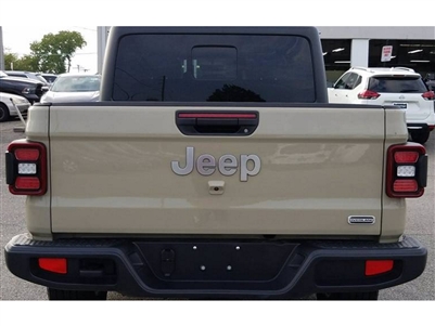 Emblem Jeep Tailgate Silver - 68442674AB