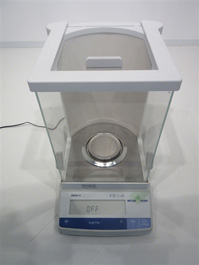 Mettler Toledo AB304-S Analytical Balance