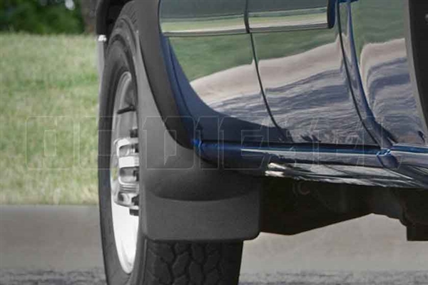 WeatherTech 110005 Front MudFlaps for 2001-2007 GM 6.6L Duramax LB7, LLY, LBZ