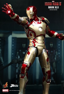 Iron Man Mark XLII Sixth Scale Figure