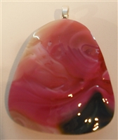 Kim Lotton Art Glass Pendant
Glass was hand blown by Charles Lotton
Pendant cut and polished with silver catch added by
Kim Lotton.
Each Pendant is One of a Kind.
Each is shipped with a leather neck band.
Size of glass 2 by1.5