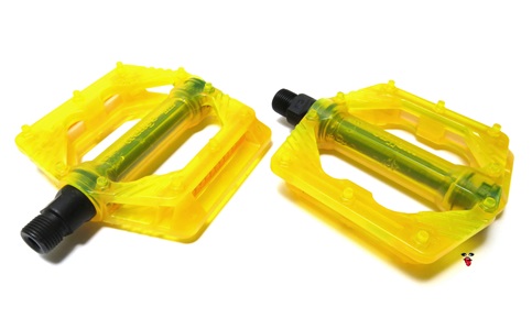 wellgo PLATFORM pedals - transparent taxi yellow
